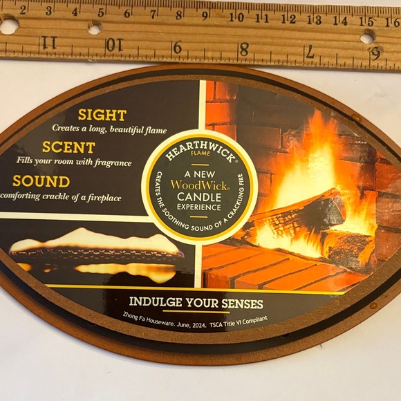 WoodWick Red Ellipse Candle with Wooden Lid - Picture 3 of 6